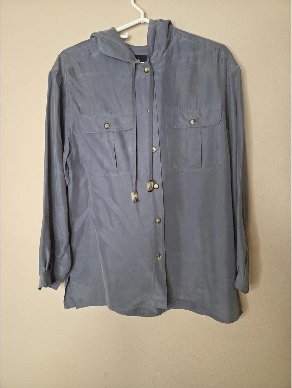 Liz Sport Vintage Women's 100% Silk Button Up Hooded Shirt Size S Petite